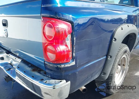 2007 Dodge Dakota St from USA, damaged, VIN 1D7HE22K37S113007